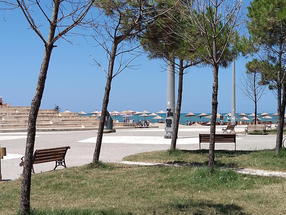 Durazzo Vollga 2 Apartment Durres Exterior photo